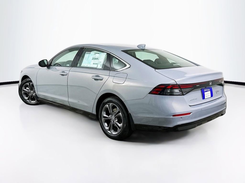 Certified 2025 Honda Accord EX-L image 6