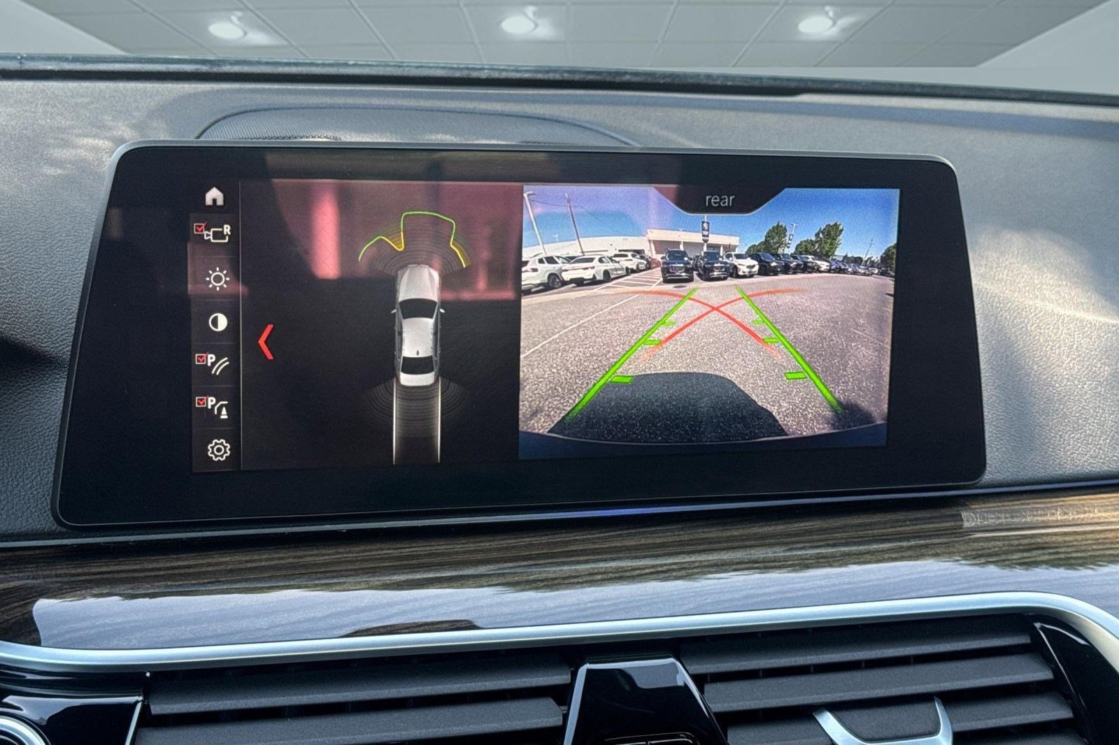 Used 2019 BMW 530e RWD image 27