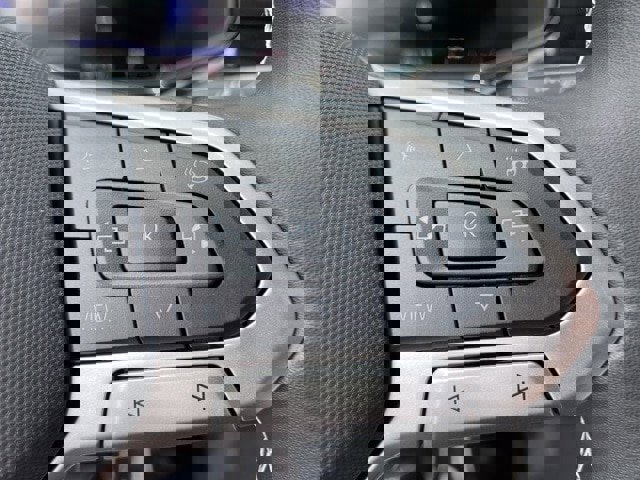 New 2025 Volkswagen Taos S image 30