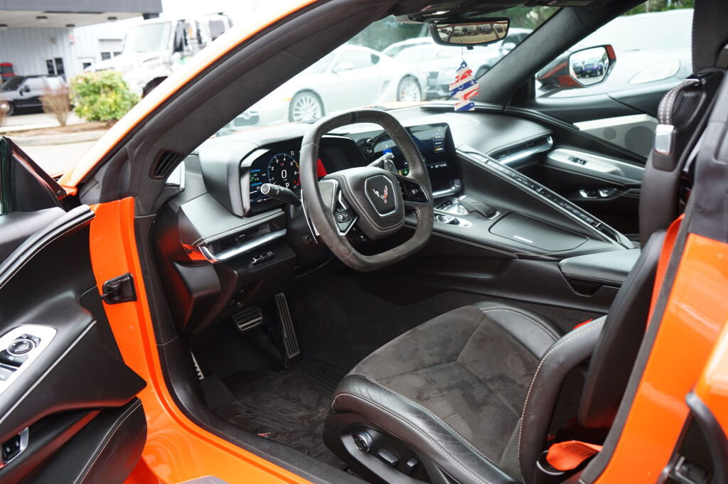 Used 2020 Chevrolet Corvette Stingray Premium Cpe w/ 3LT Preferred Equipment Group image 24