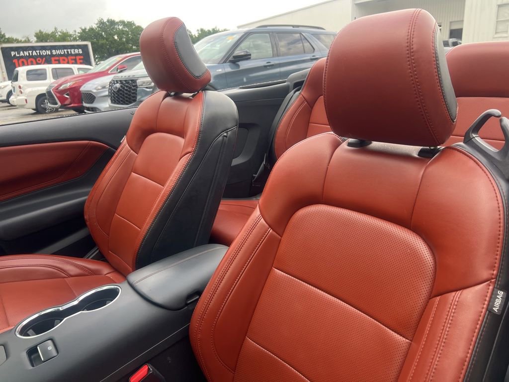Used 2024 Ford Mustang Premium RWD image 10