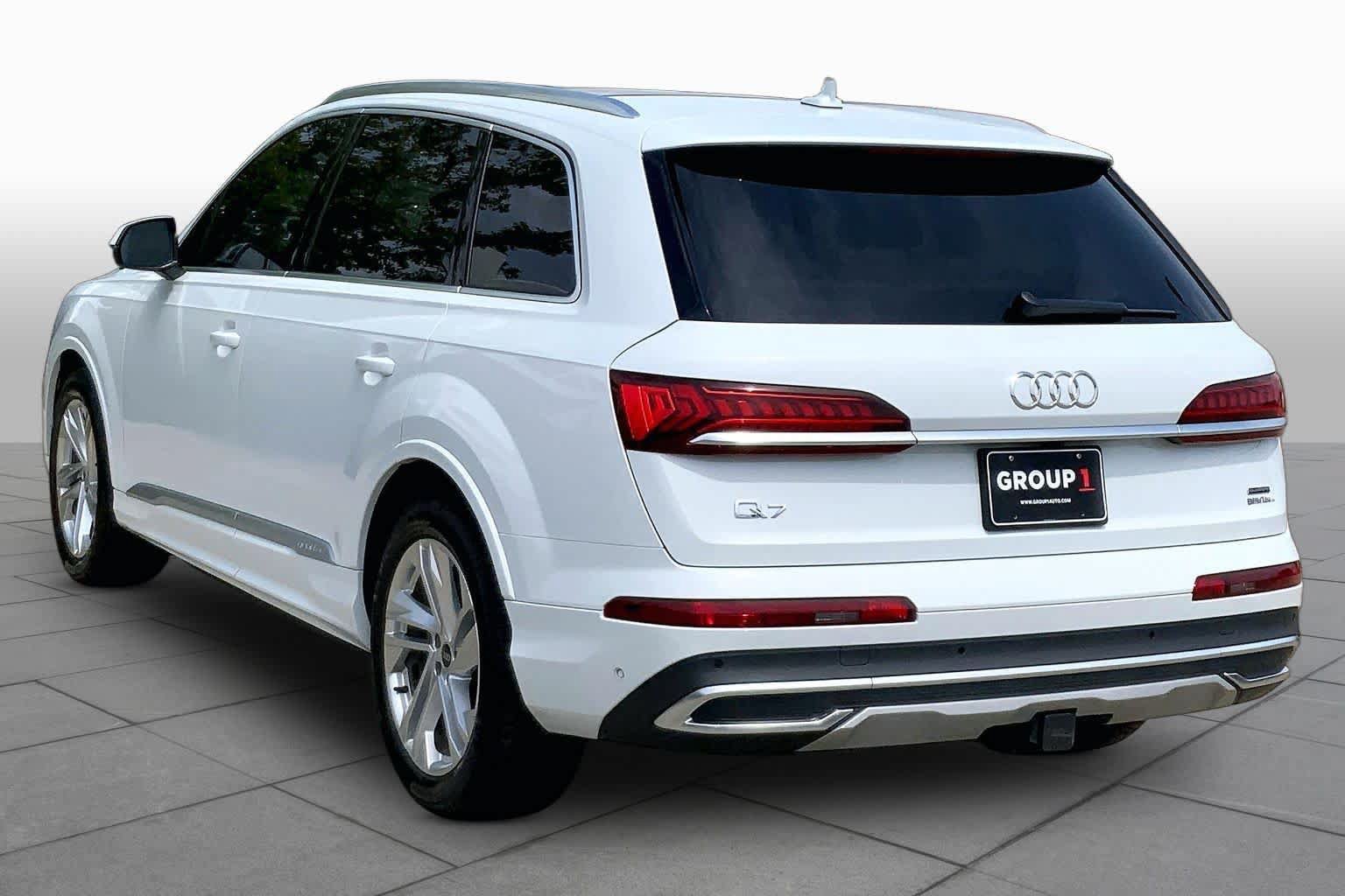 Used 2021 Audi Q7 3.0T Prestige AWD/4WD image 11