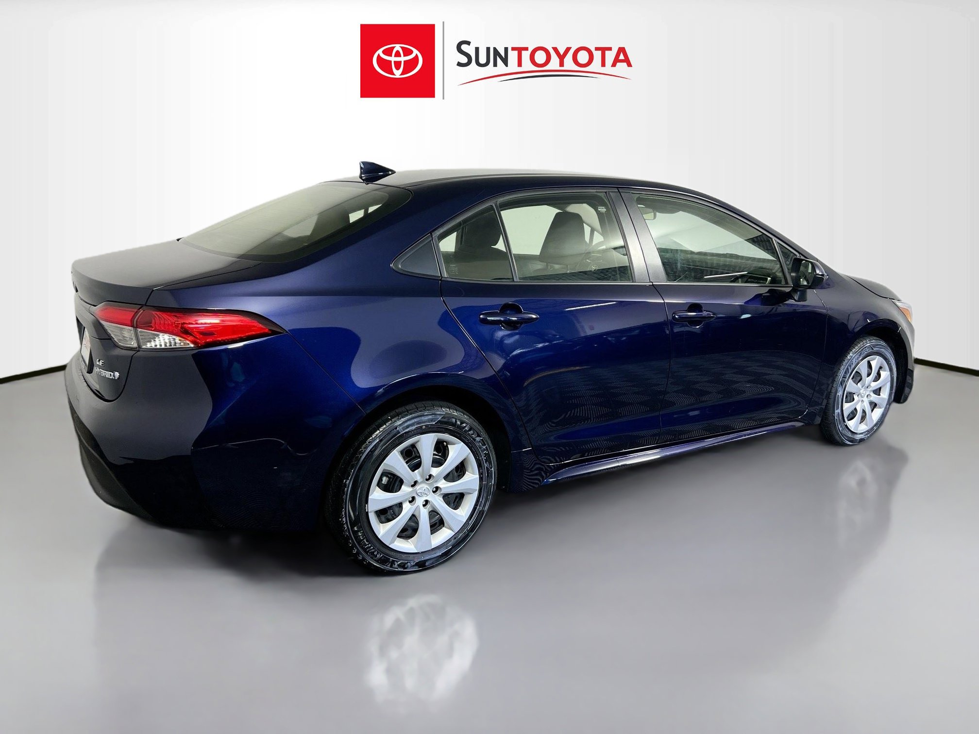 Used 2024 Toyota Corolla LE image 4
