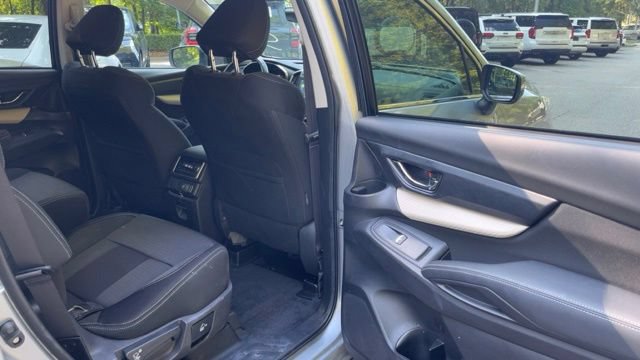 Used 2022 Subaru Ascent Premium w/ Convenience Package AWD/4WD image 12