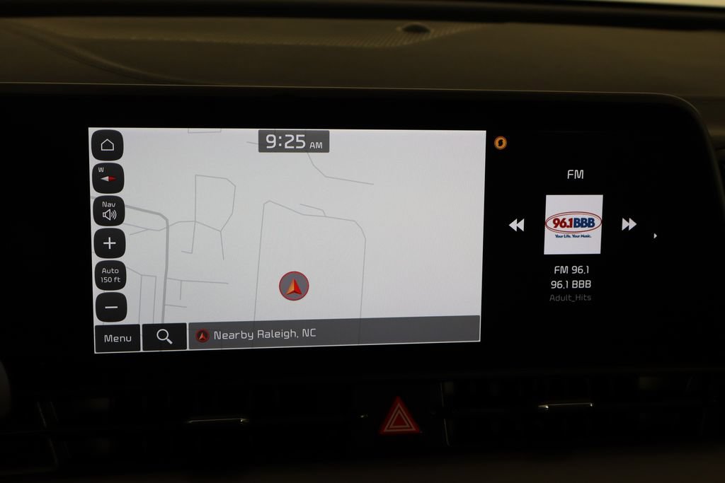 Used 2025 Kia Sportage EX FWD image 38