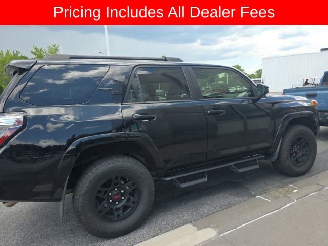 Used 2019 Toyota 4Runner TRD Off-Road AWD/4WD image 7
