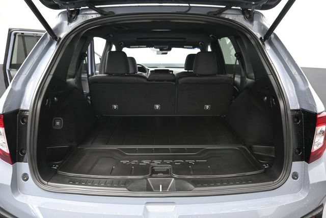 Certified 2025 Honda Passport TrailSport image 29