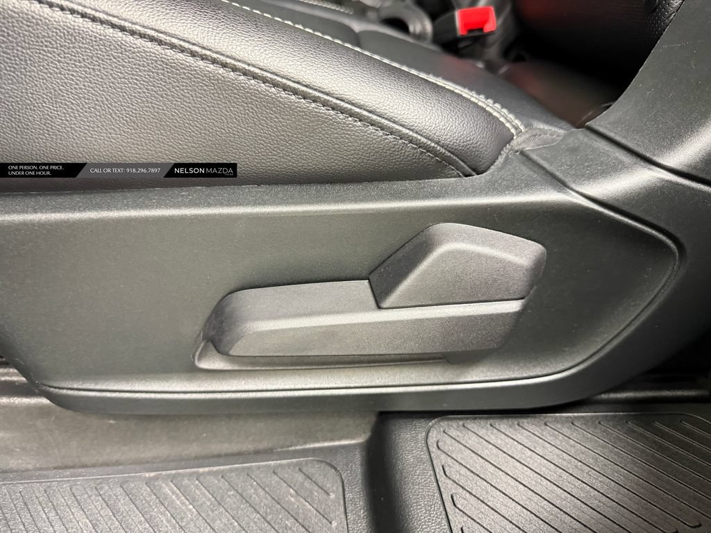 Used 2023 Ford Explorer ST w/ Equipment Group 401A AWD/4WD image 33