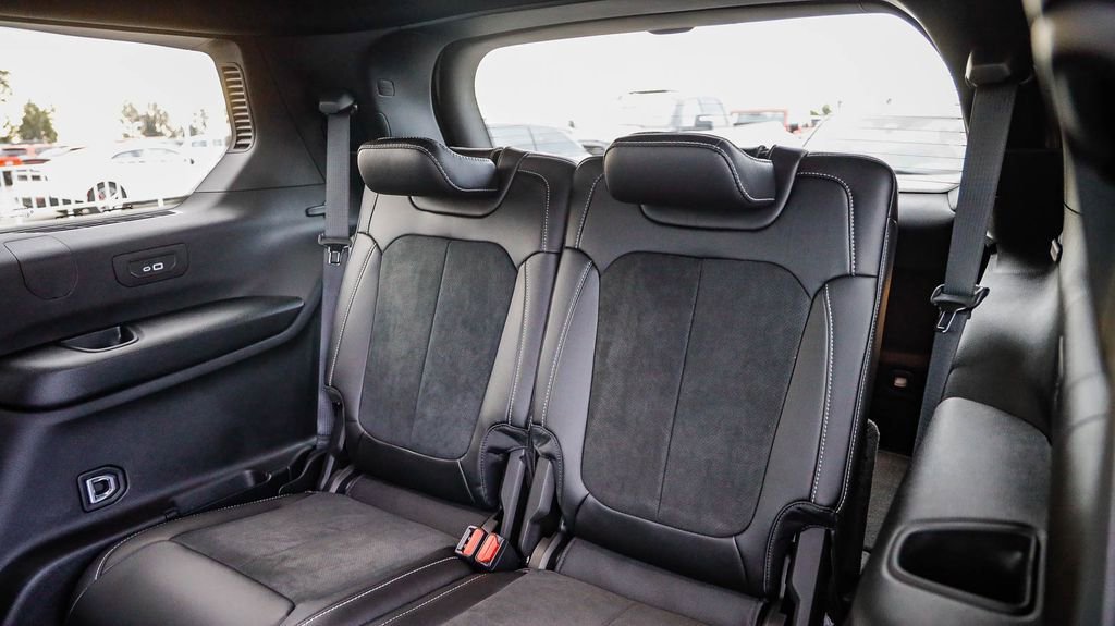 New 2025 Jeep Grand Cherokee L Altitude image 21