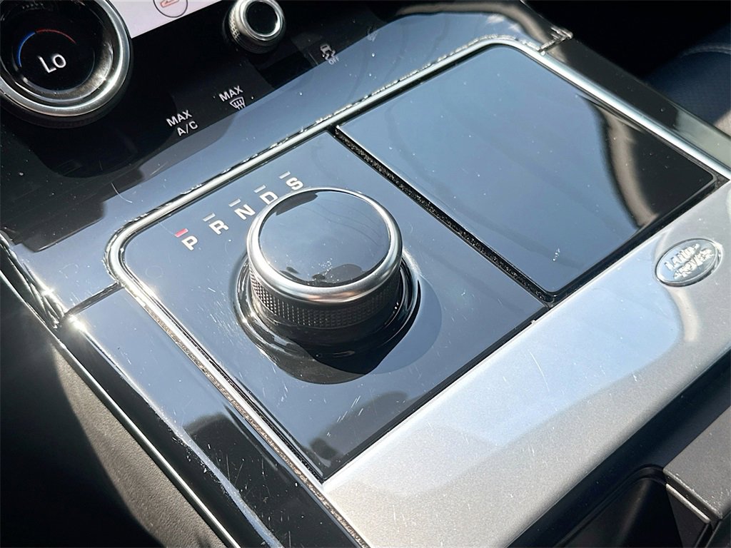 Used 2020 Land Rover Range Rover Velar R-Dynamic S image 18