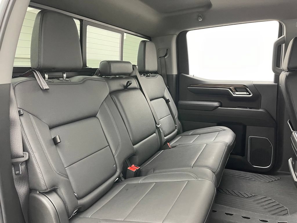 Used 2024 Chevrolet Silverado 1500 LT Trail Boss w/ Convenience Package II AWD/4WD image 35