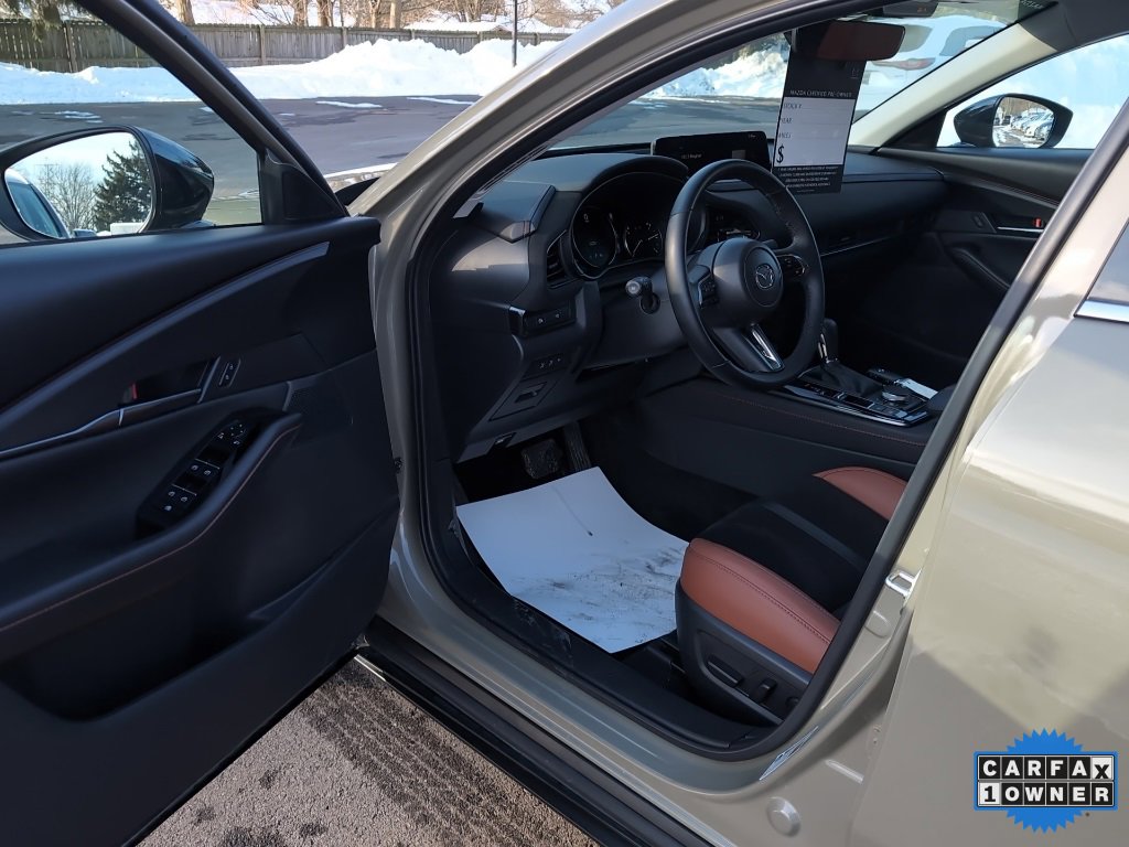 Certified 2025 MAZDA CX-30 Carbon image 12