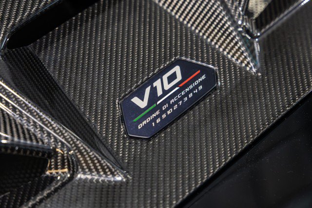 Used 2023 Lamborghini Huracan Tecnica RWD image 27