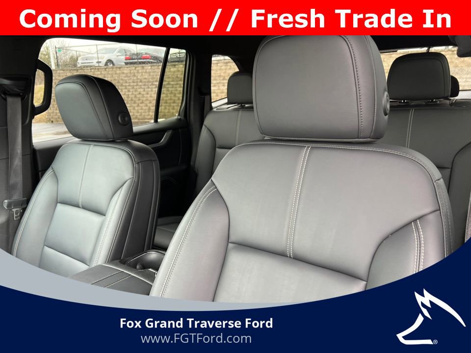 Used 2026 GMC Acadia Elevation w/ Elevation Premium Package AWD/4WD image 12