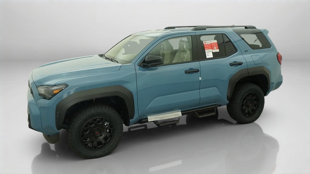 New 2026 Toyota 4Runner SR5 AWD/4WD image 3