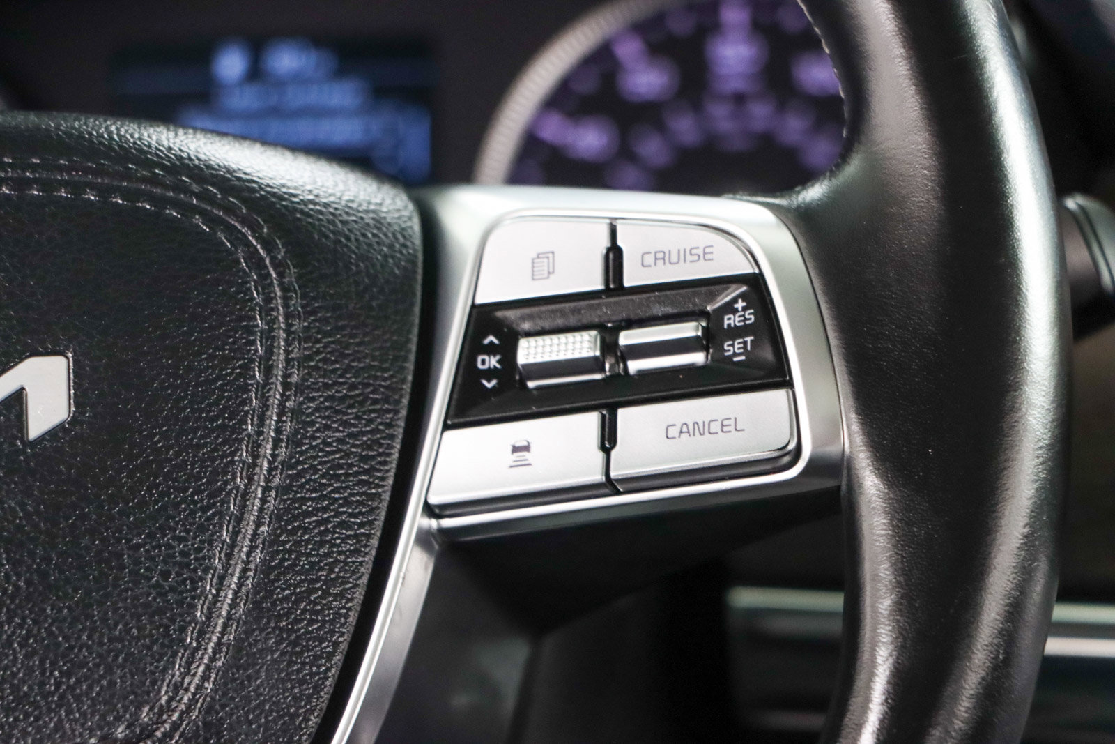 Used 2022 Kia Telluride EX w/ EX Premium Package image 14