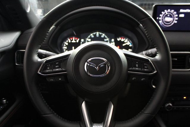 Used 2025 MAZDA CX-5 Carbon Edition image 18