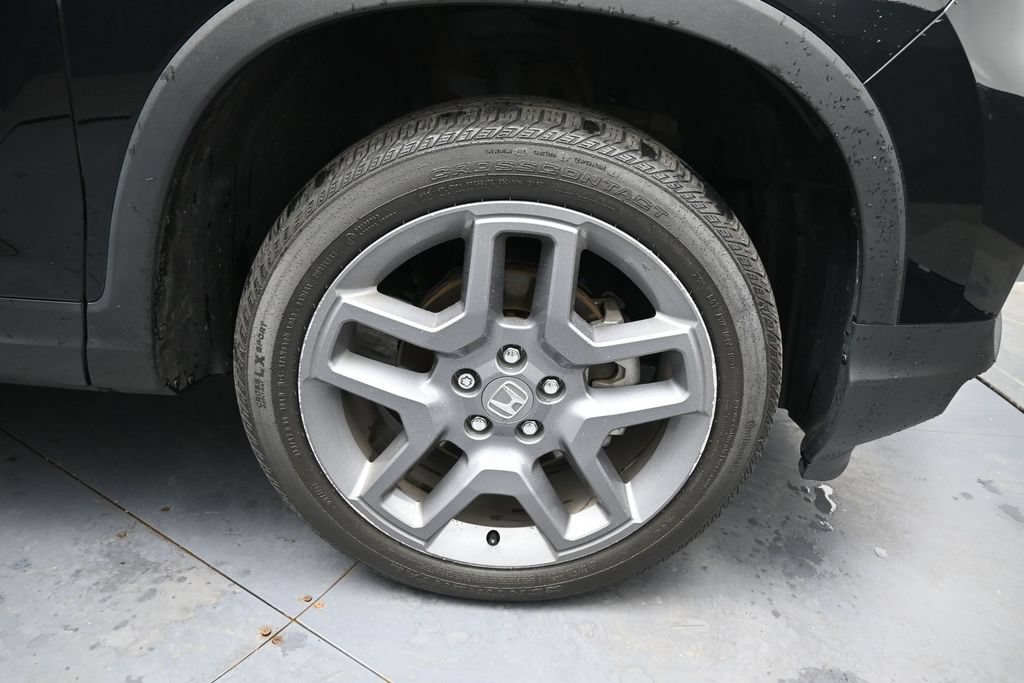 Used 2023 Honda Passport EX-L image 17