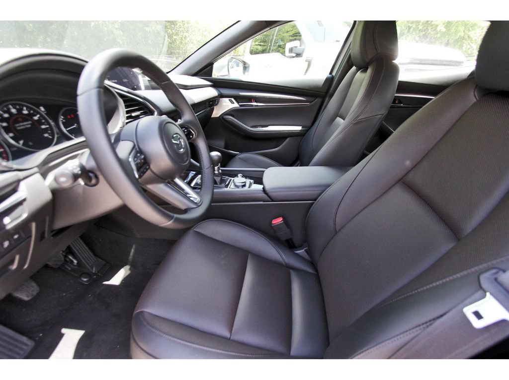 New 2026 MAZDA MAZDA3 2.5 S Hatchback w/ Premium Pkg FWD image 11