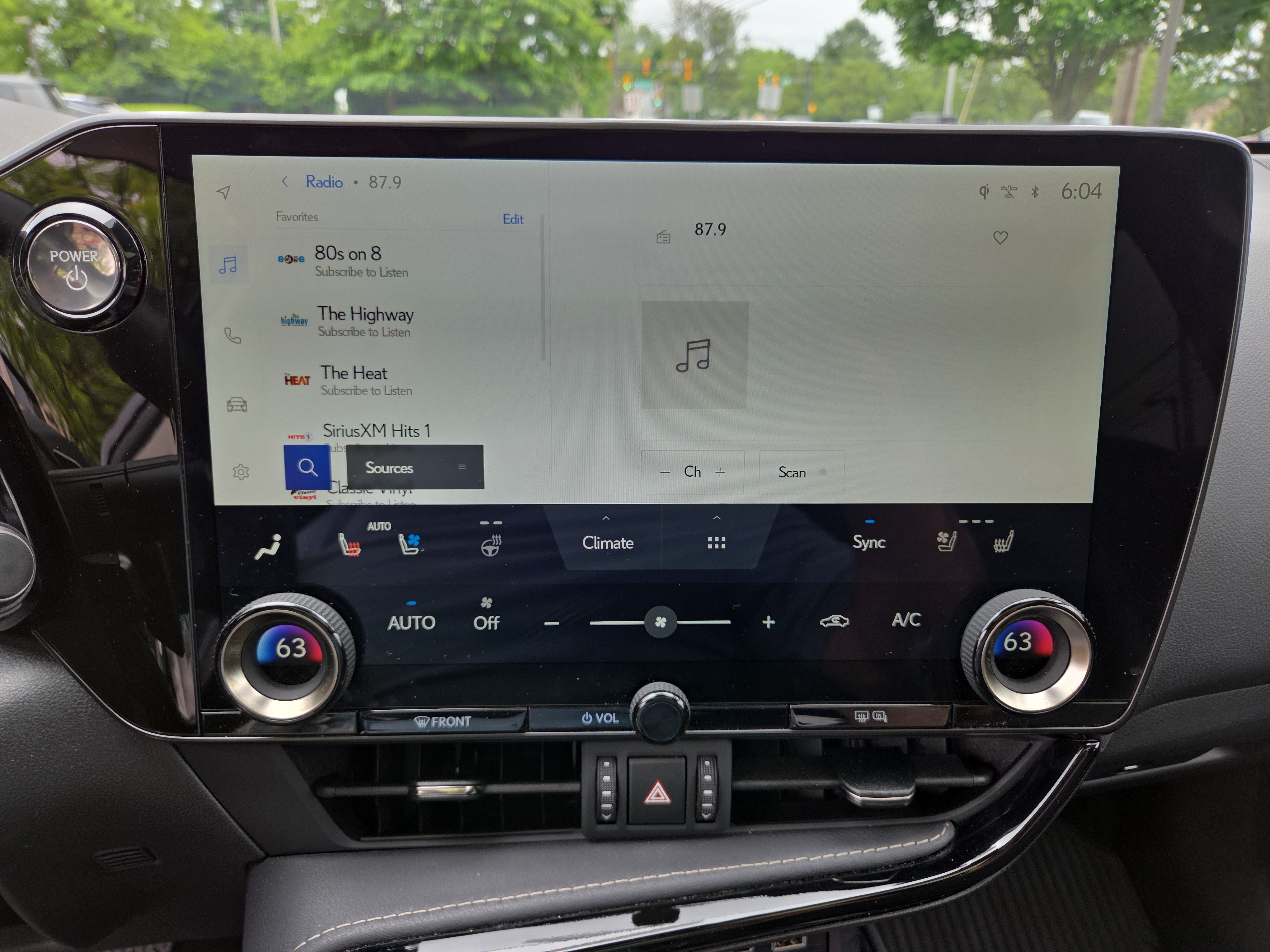 Certified 2025 Lexus NX 350h AWD w/ Accessory Package (2T) image 26