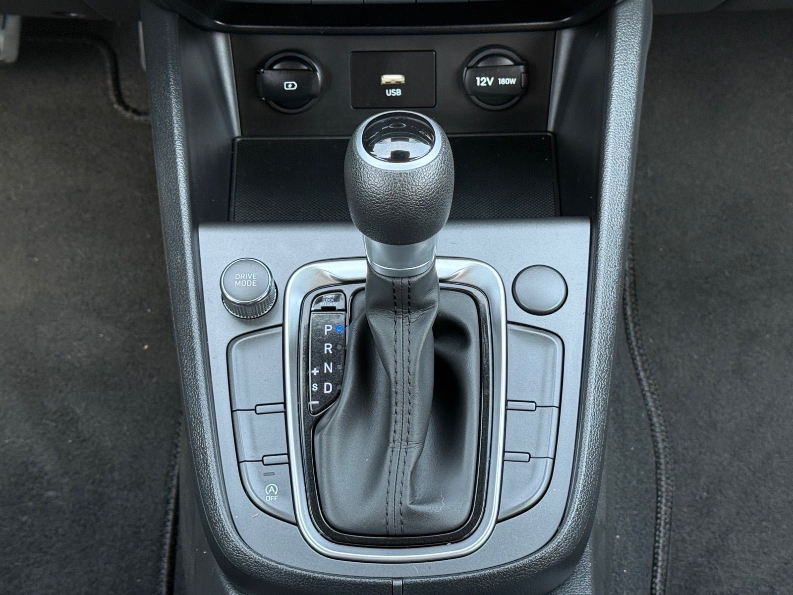 Used 2022 Hyundai Kona SEL FWD image 26