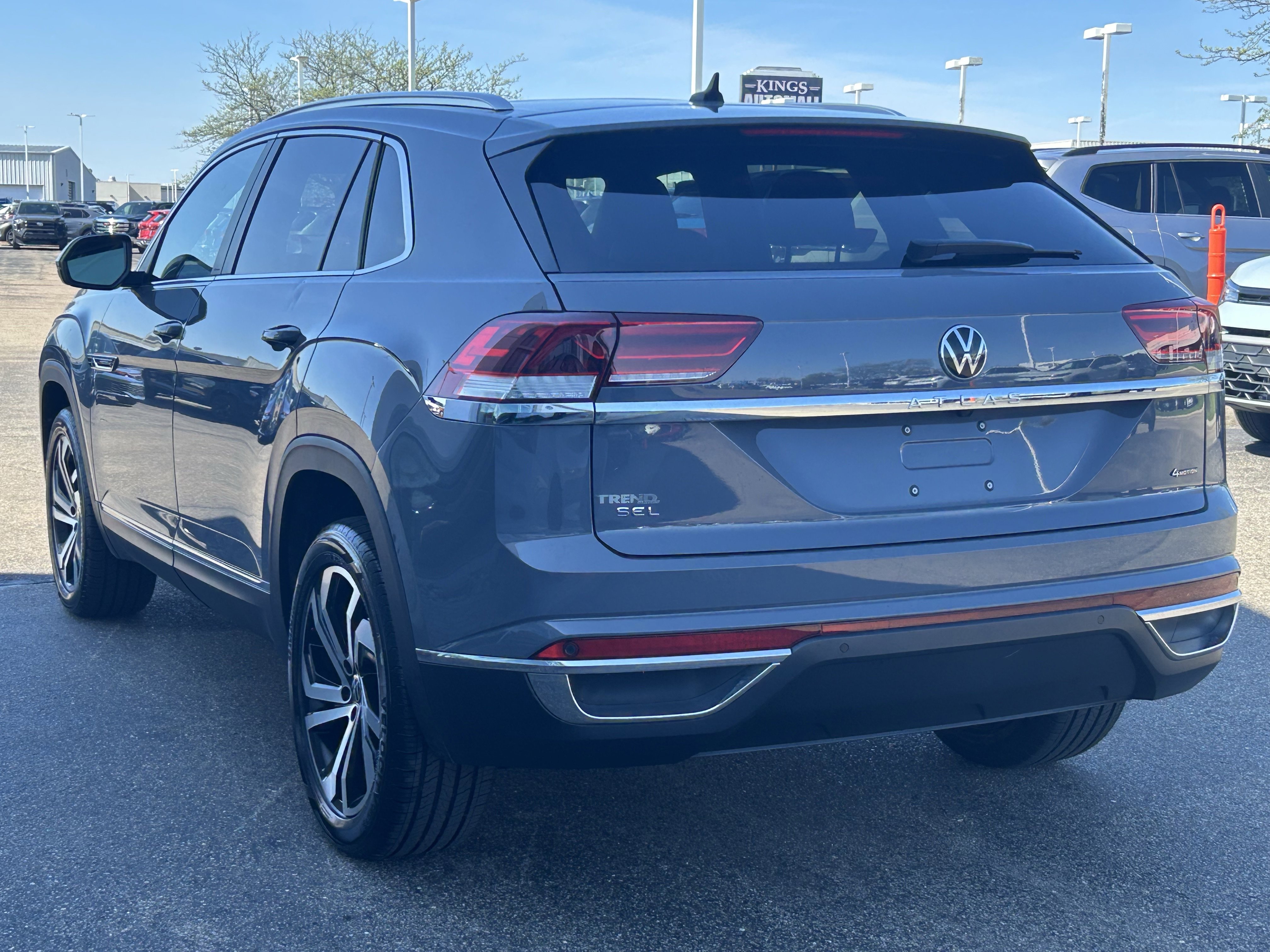 Certified 2023 Volkswagen Atlas Cross Sport SEL AWD/4WD image 5