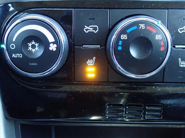 Used 2012 Chevrolet Captiva Sport LTZ AWD/4WD image 20