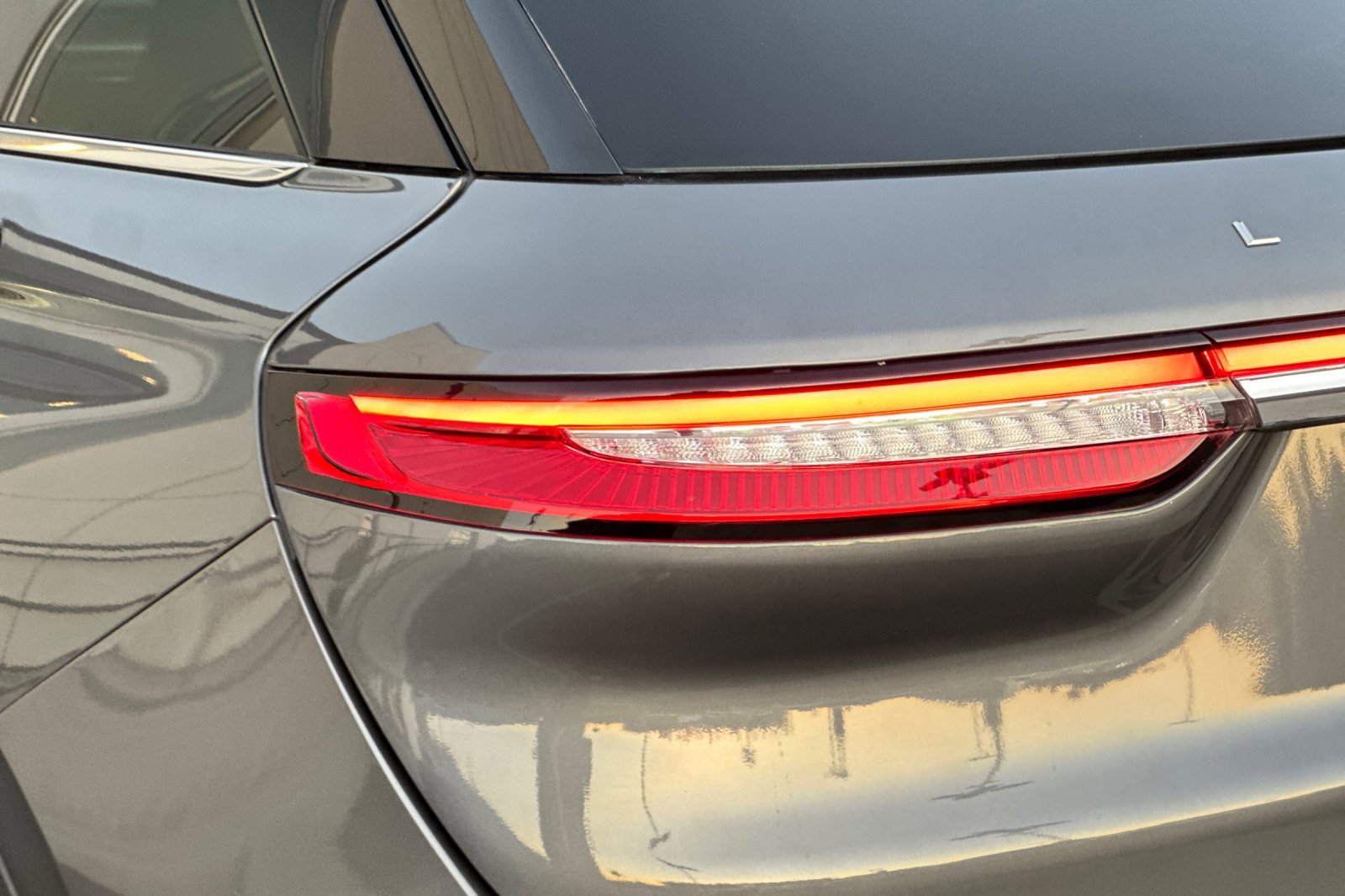 Used 2023 Lincoln Corsair FWD w/ Equipment Group 101A image 27