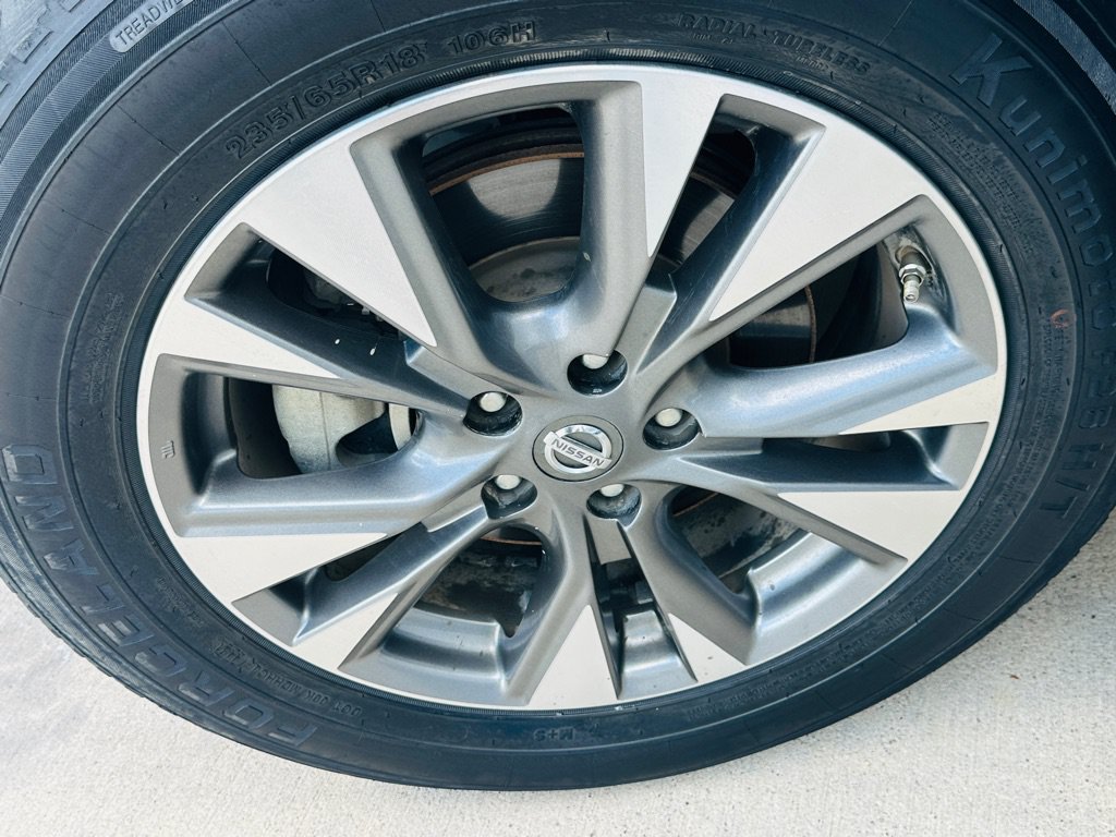 Used 2015 Nissan Murano SV FWD image 28