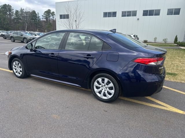 Used 2021 Toyota Corolla LE FWD image 7