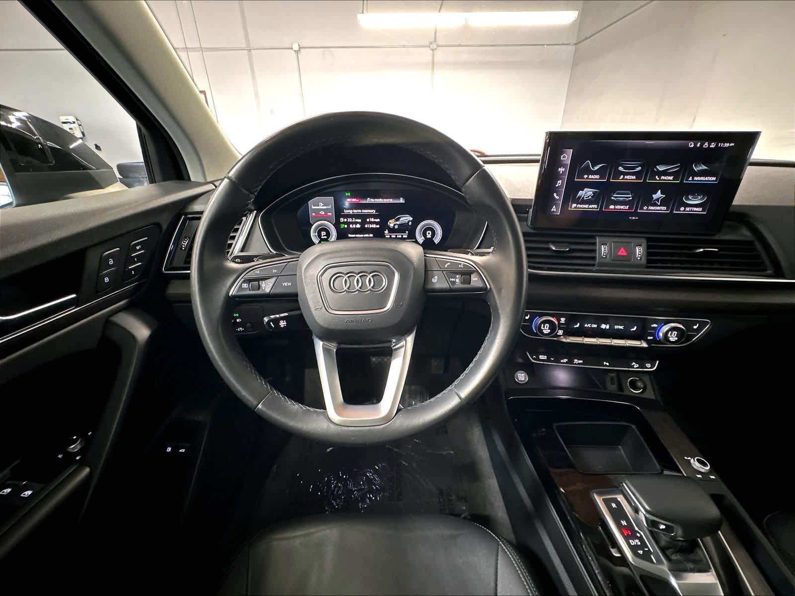 Used 2021 Audi Q5 e Premium w/ Convenience Package AWD/4WD image 8
