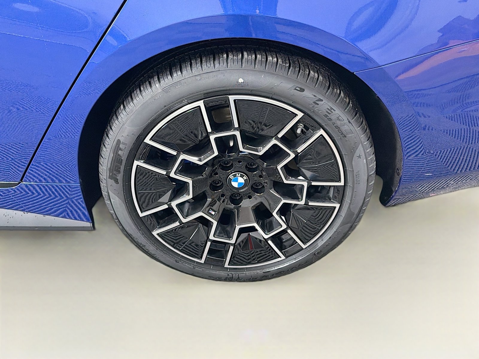 New 2026 BMW 430i xDrive w/ M Sport Package AWD/4WD image 34
