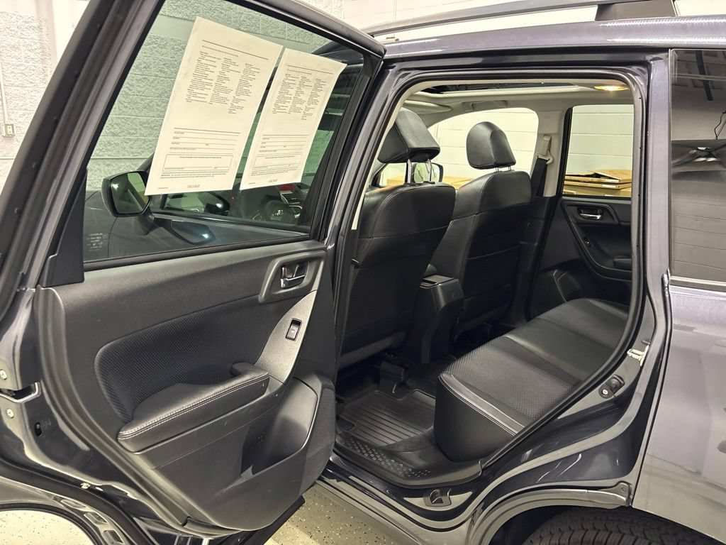 Used 2018 Subaru Forester 2.5i Premium w/ Popular Package #2A AWD/4WD image 29