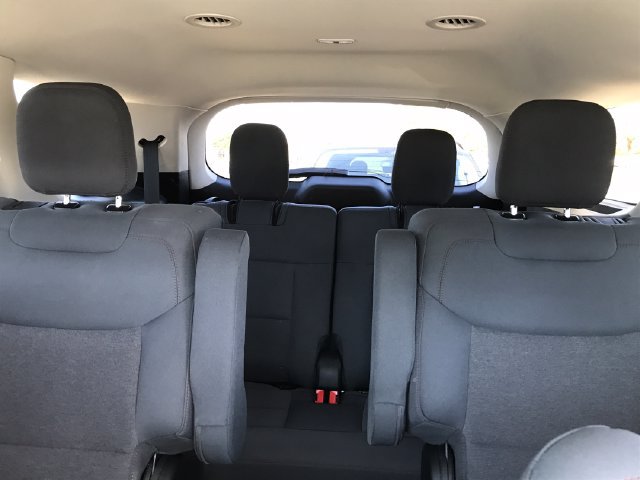 Used 2025 Ford Explorer Active AWD/4WD image 11