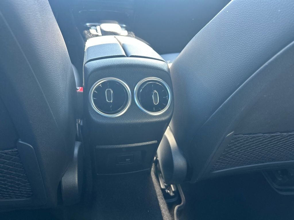 Used 2023 Mercedes-Benz CLA 250 image 45