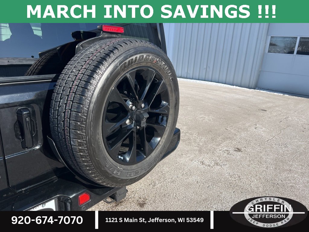 Used 2021 Jeep Wrangler Unlimited Sahara image 11