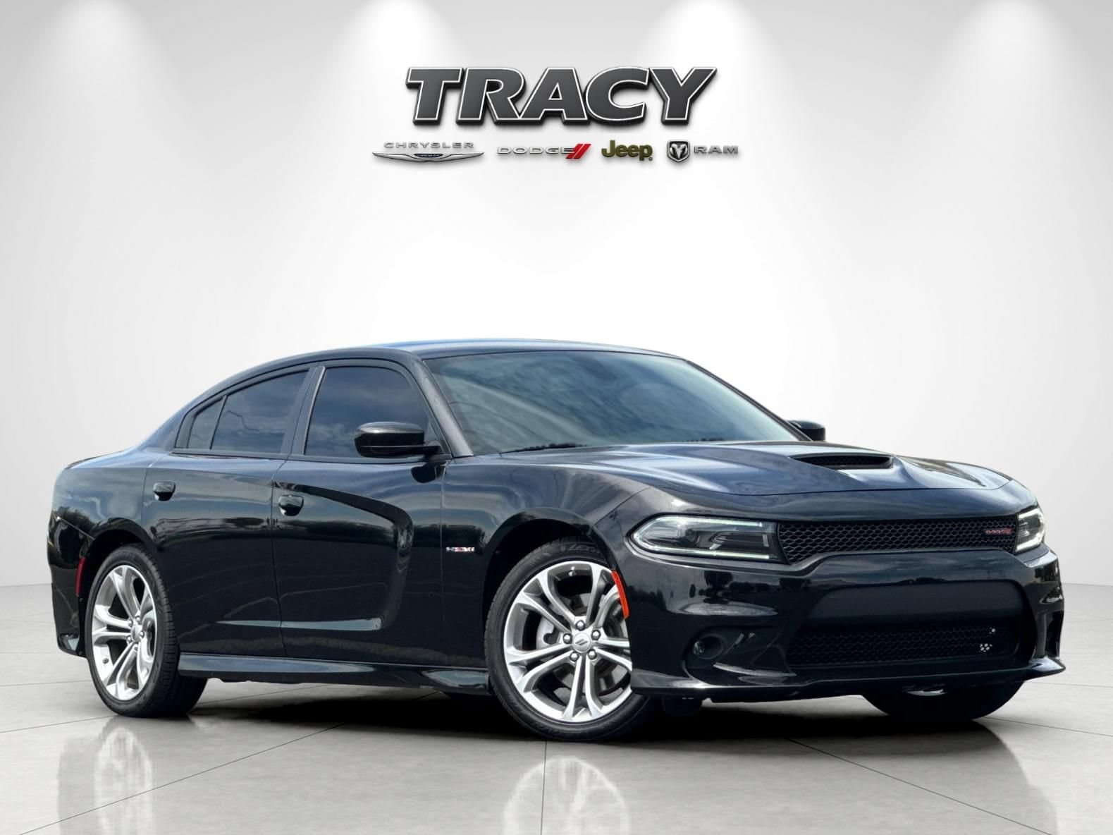 Used 2022 Dodge Charger R/T RWD image 2