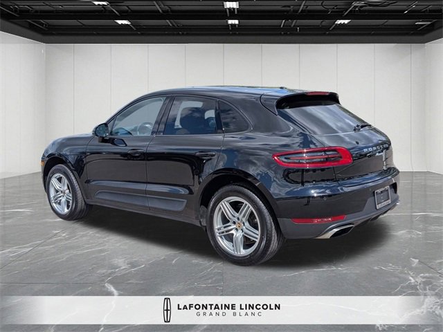 Used 2018 Porsche Macan Sport Edition image 3
