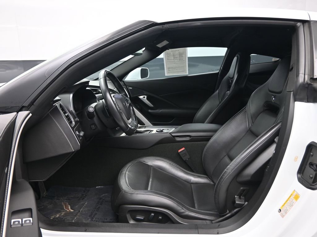 Used 2019 Chevrolet Corvette Stingray Coupe image 25