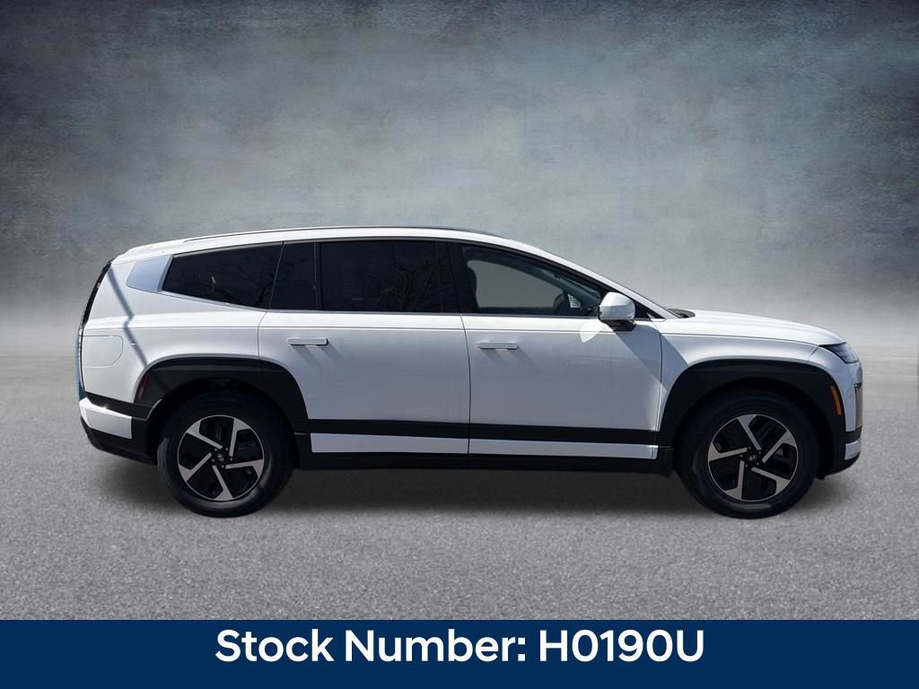 New 2026 Hyundai Ioniq 9 SE image 6