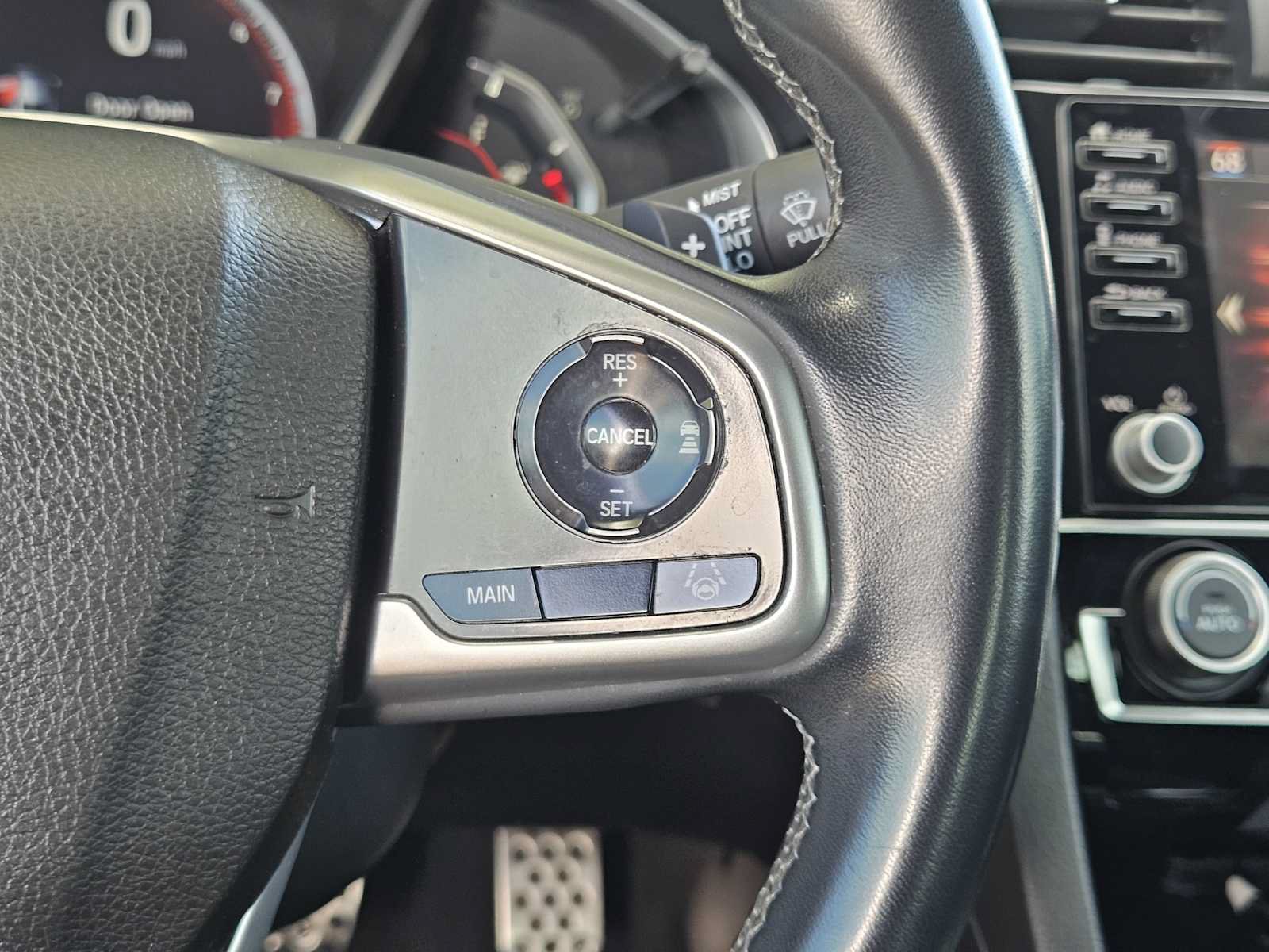 Certified 2020 Honda Civic Sport image 28
