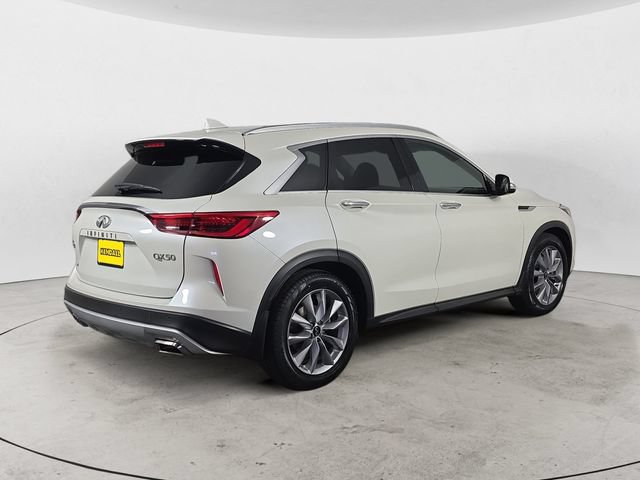 Used 2020 INFINITI QX50 Luxe w/ Navigation Package AWD/4WD image 5