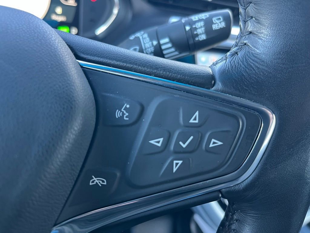 Used 2019 Chevrolet Bolt Premier w/ Infotainment Package image 14