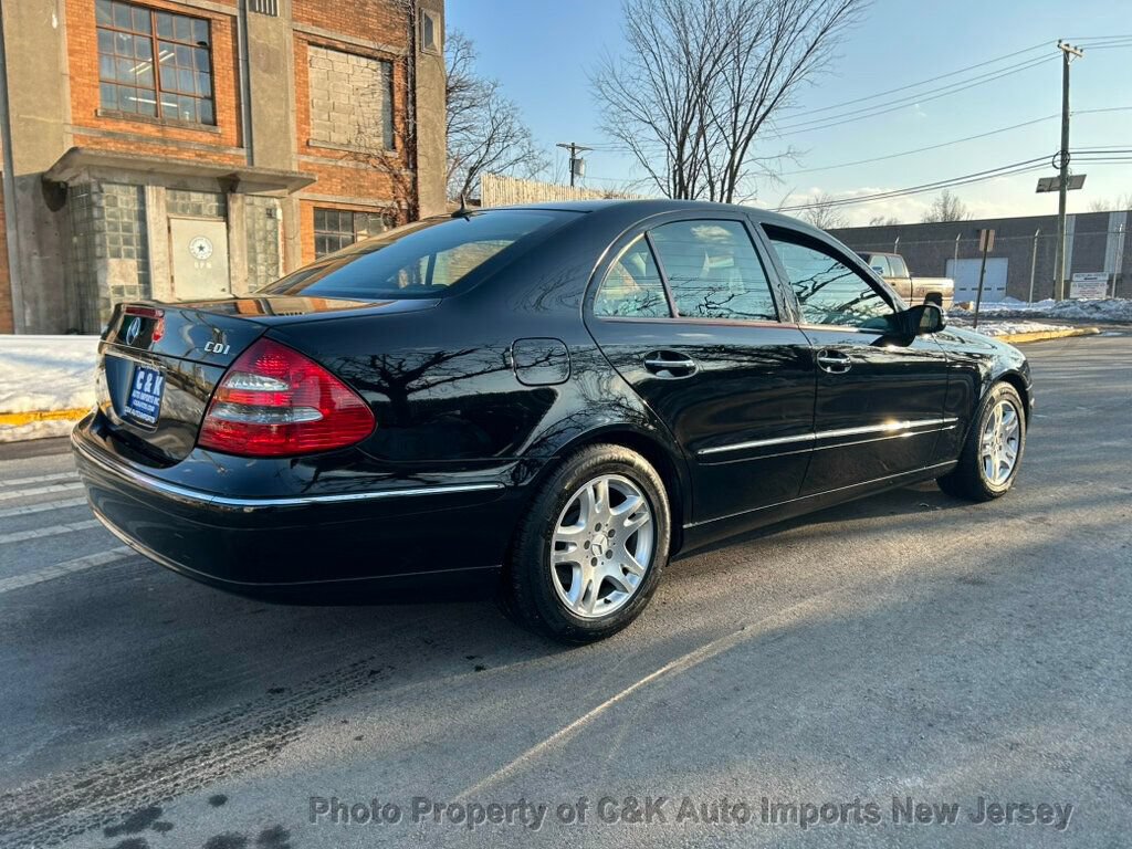 Used 2006 Mercedes-Benz E 320 CDI Sedan image 9