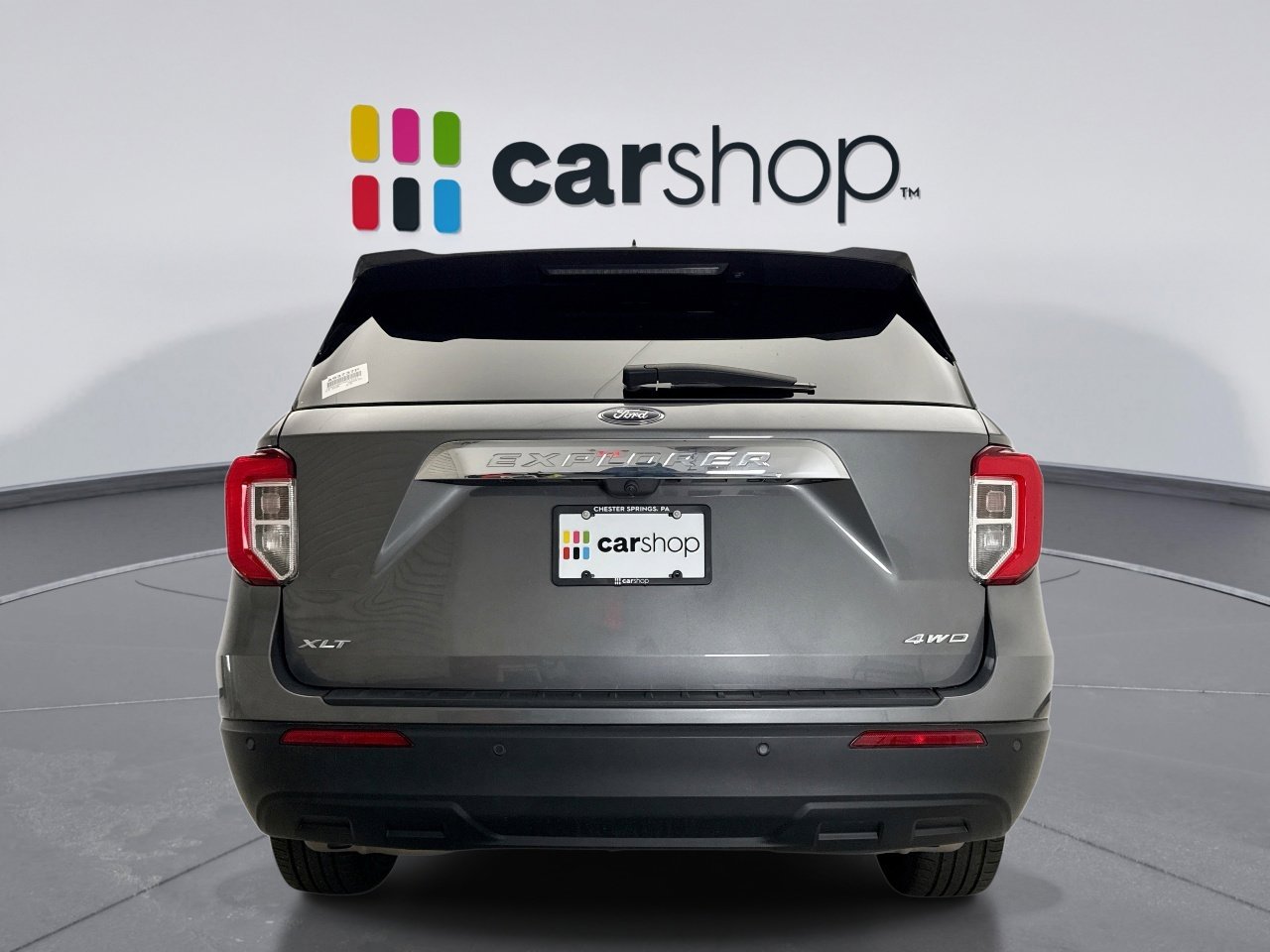 Used 2023 Ford Explorer XLT image 4