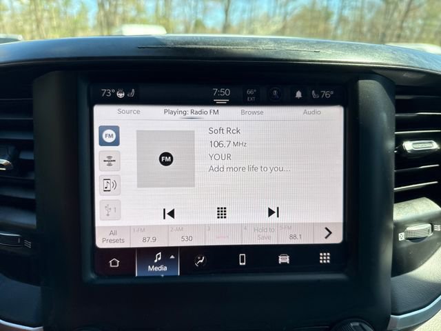 Used 2022 RAM 1500 Big Horn AWD/4WD image 17