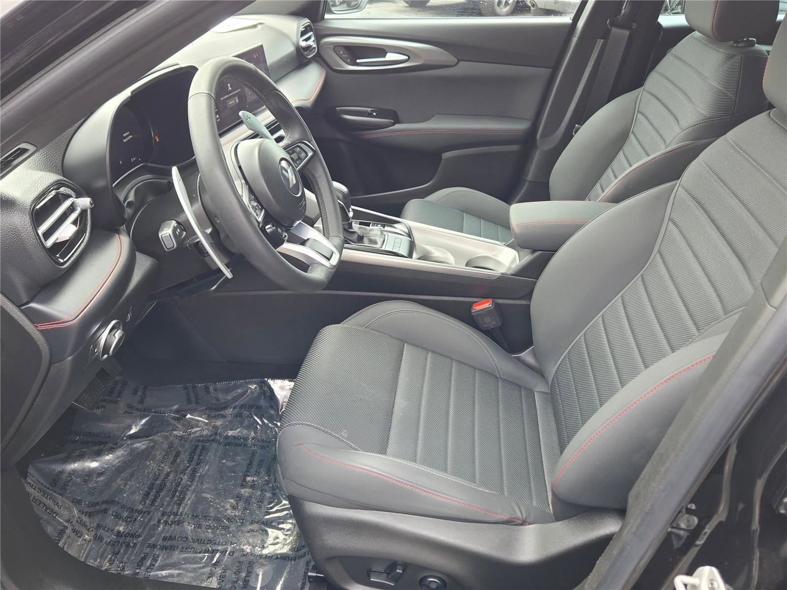 Used 2024 Dodge Hornet R/T w/ R/T Blacktop Package image 15