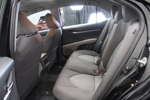 Used 2020 Toyota Camry LE w/ Fleet Convenience Package FWD image 23