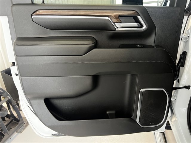 Used 2024 Chevrolet Silverado 3500 LT image 14