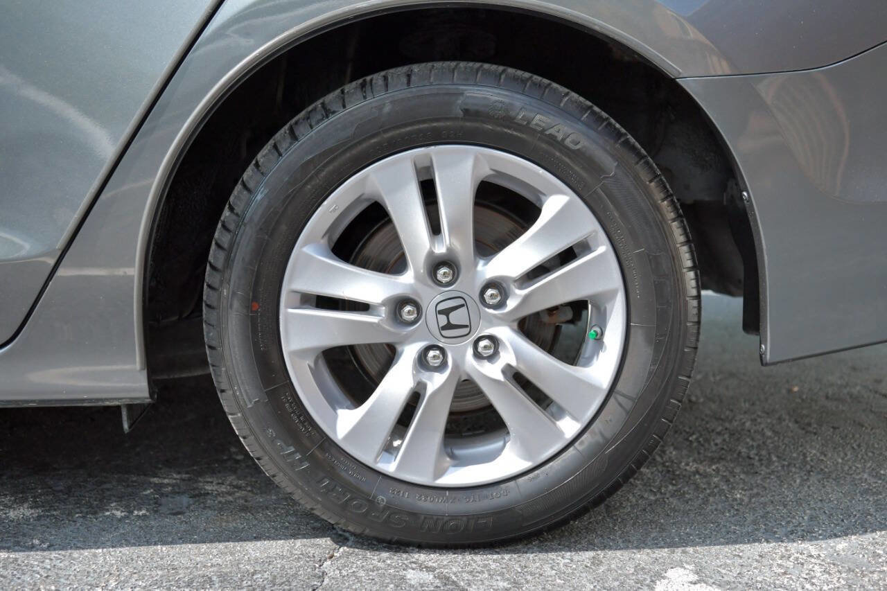 Used 2012 Honda Accord LX image 10